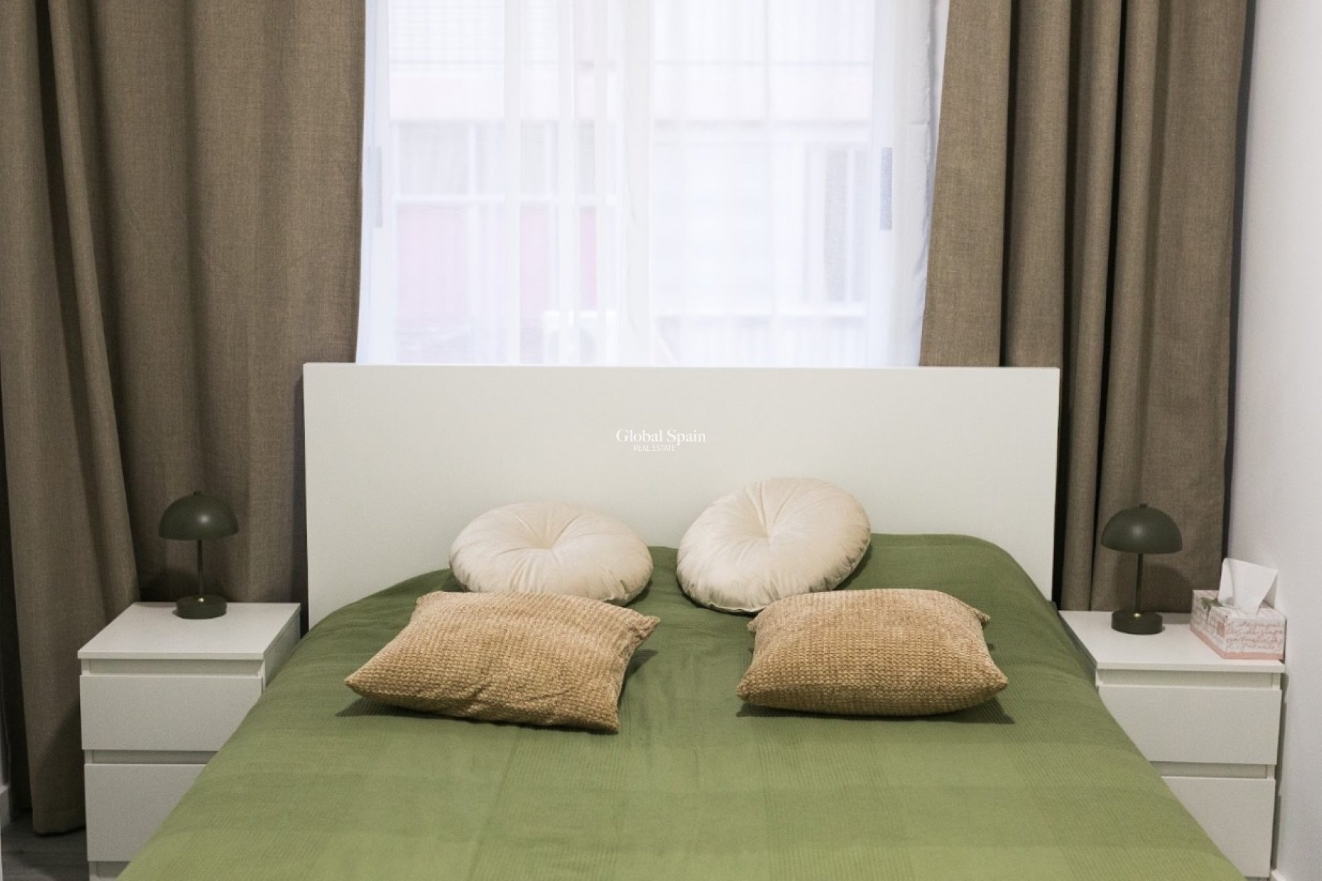 Wederverkoop - APPARTEMENT -
TORREVIEJA - Costa Blanca