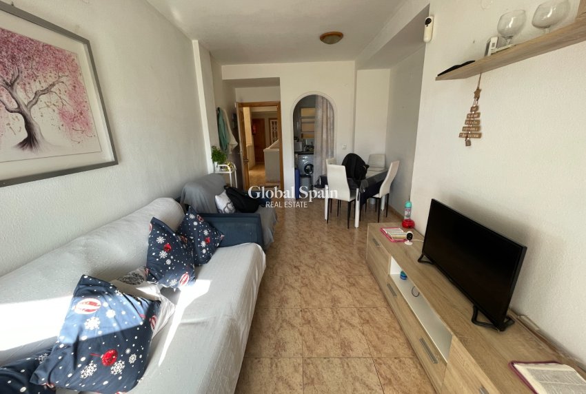 Wederverkoop - APPARTEMENT -
TORREVIEJA - Costa Blanca