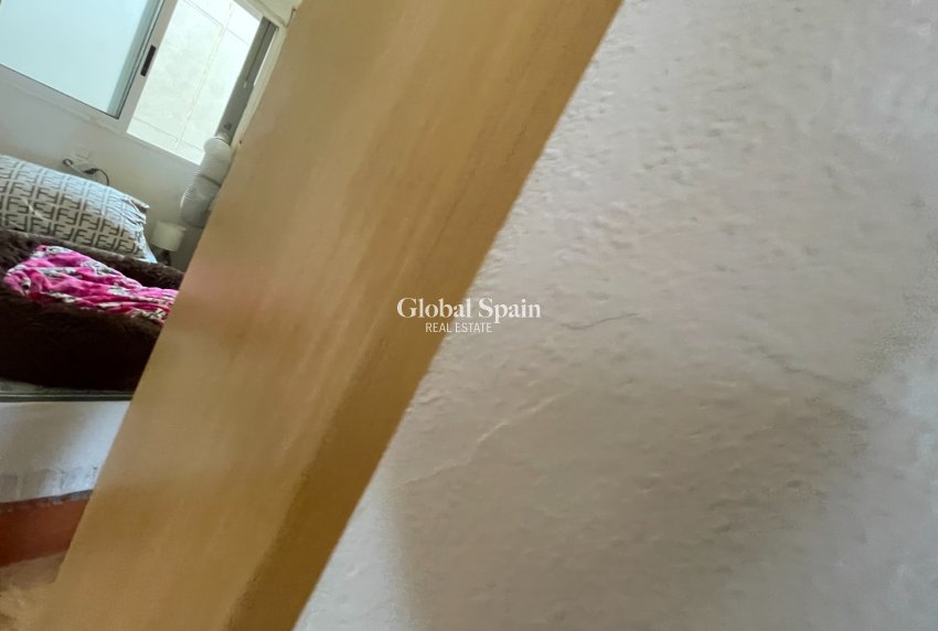 Wederverkoop - APPARTEMENT -
TORREVIEJA - Costa Blanca