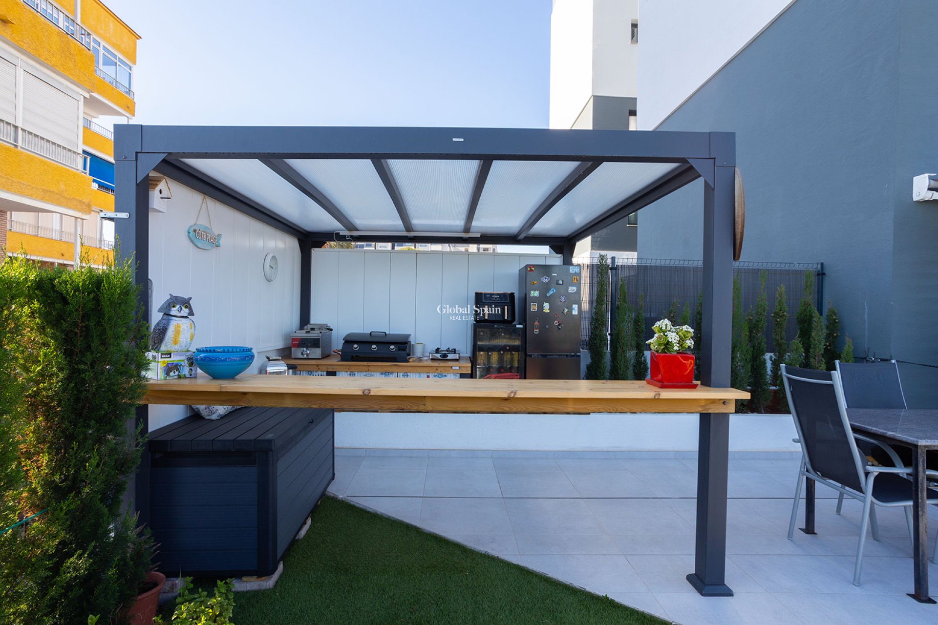 Wederverkoop - APPARTEMENT -
TORREVIEJA - Costa Blanca