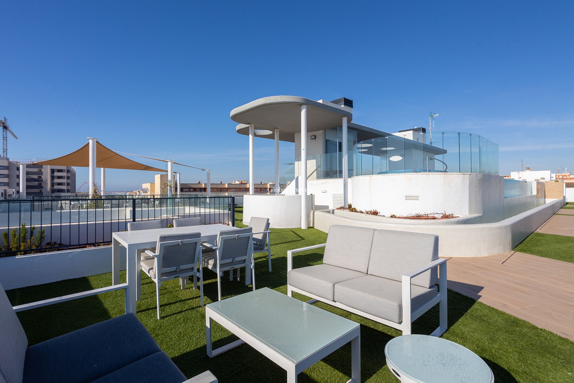 Wederverkoop - APPARTEMENT -
TORREVIEJA - Costa Blanca