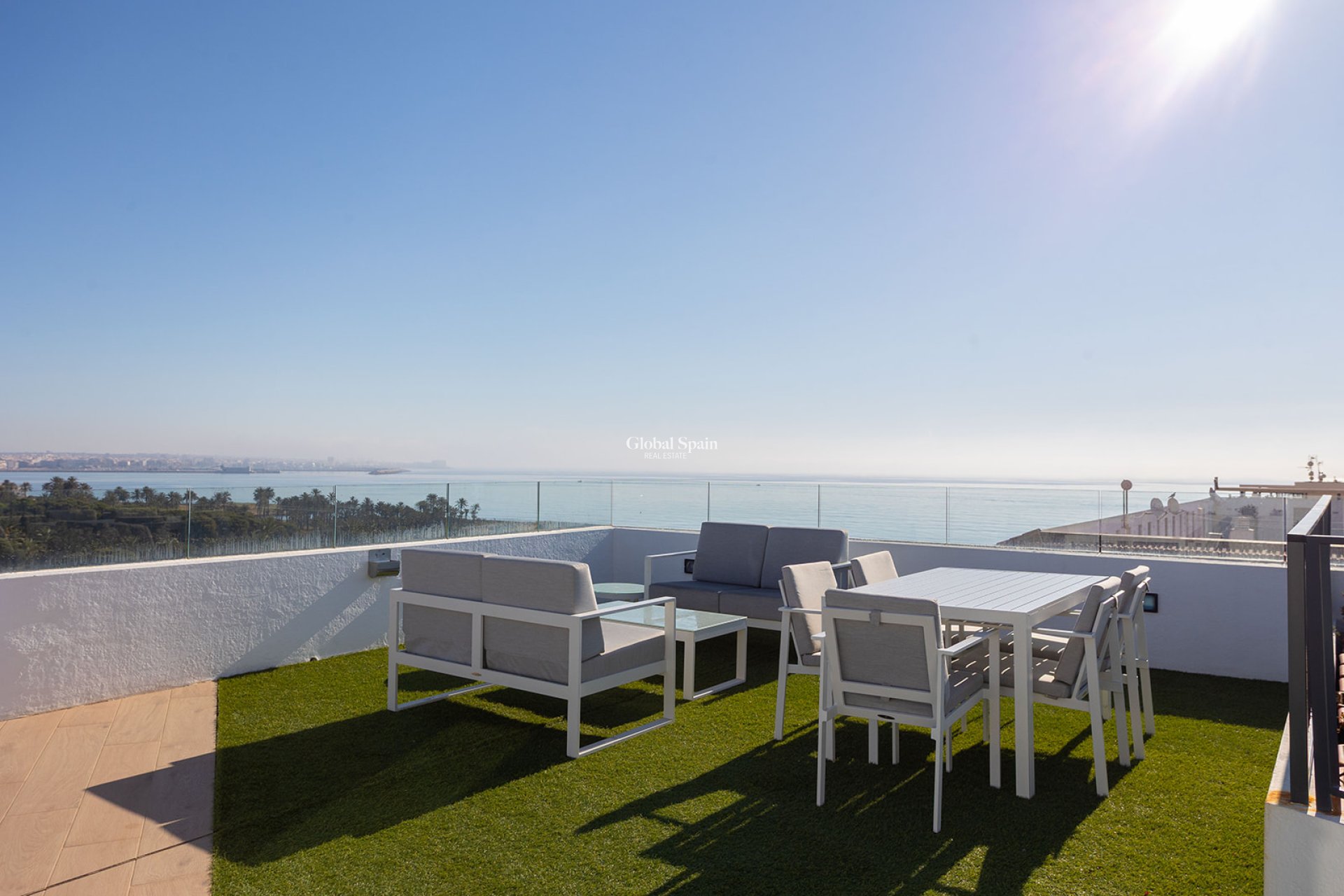 Wederverkoop - APPARTEMENT -
TORREVIEJA - Costa Blanca