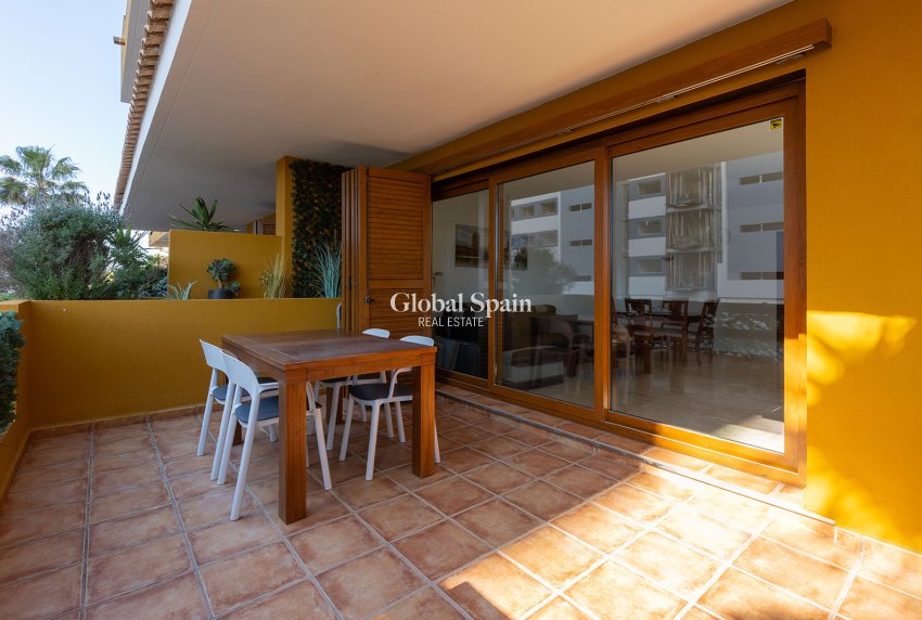 Wederverkoop - APPARTEMENT -
TORREVIEJA - Costa Blanca