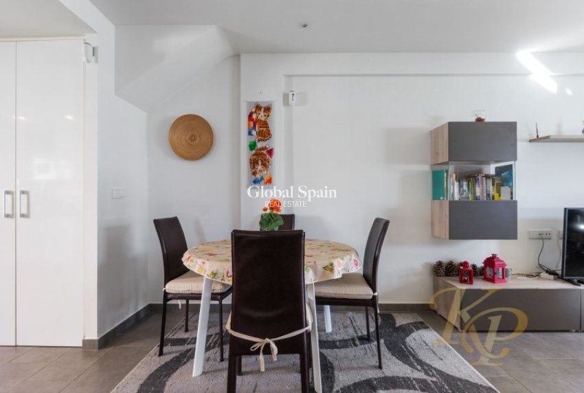 Wederverkoop - APPARTEMENT -
TORREVIEJA - Costa Blanca