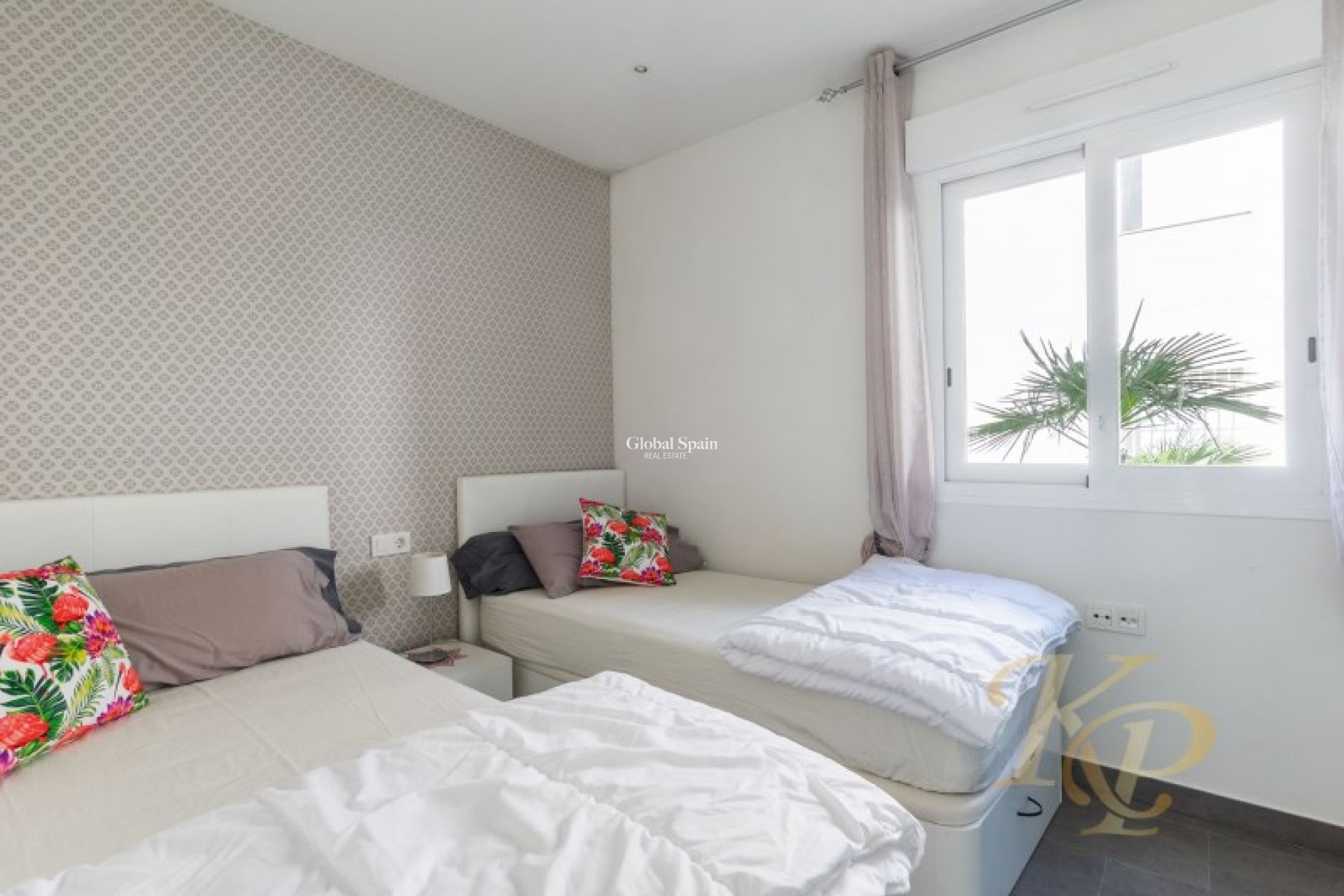 Wederverkoop - APPARTEMENT -
TORREVIEJA - Costa Blanca