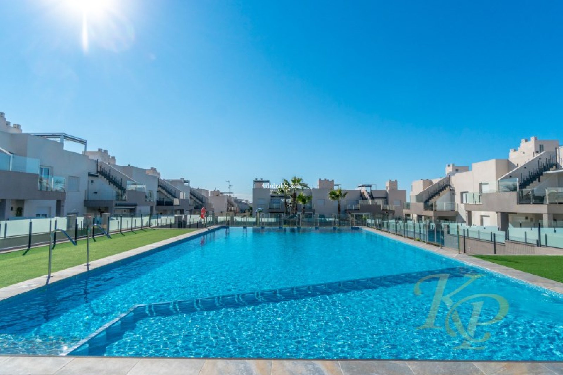 Wederverkoop - APPARTEMENT -
TORREVIEJA - Costa Blanca