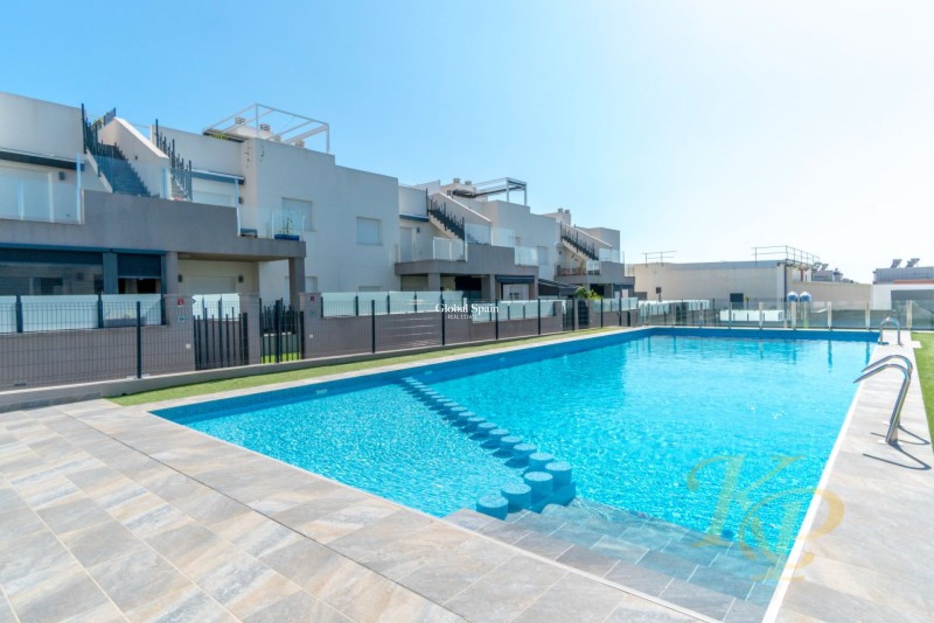 Wederverkoop - APPARTEMENT -
TORREVIEJA - Costa Blanca