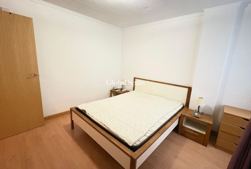Wederverkoop - APPARTEMENT -
TORREVIEJA - Costa Blanca