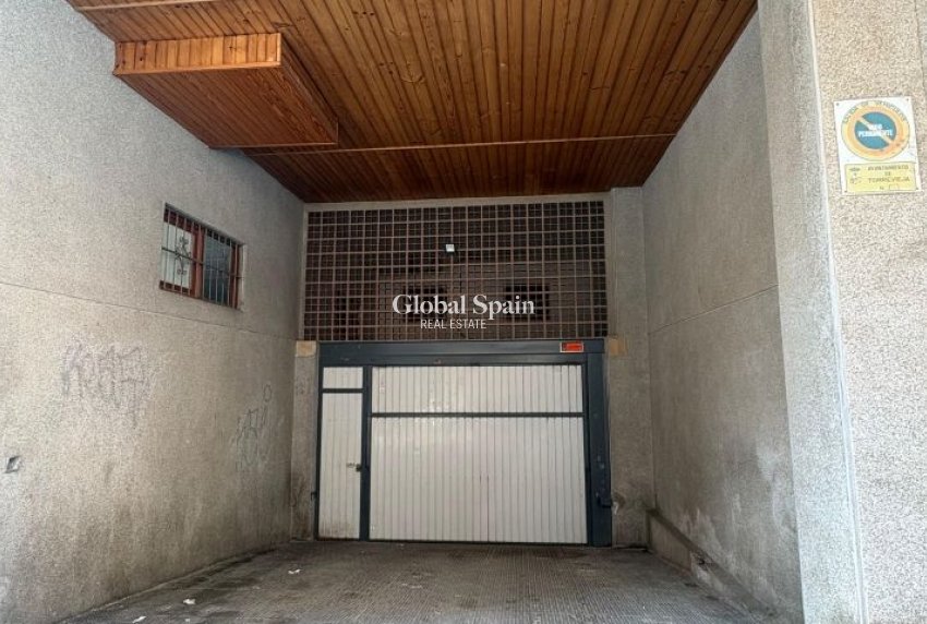 Wederverkoop - APPARTEMENT -
TORREVIEJA - Costa Blanca