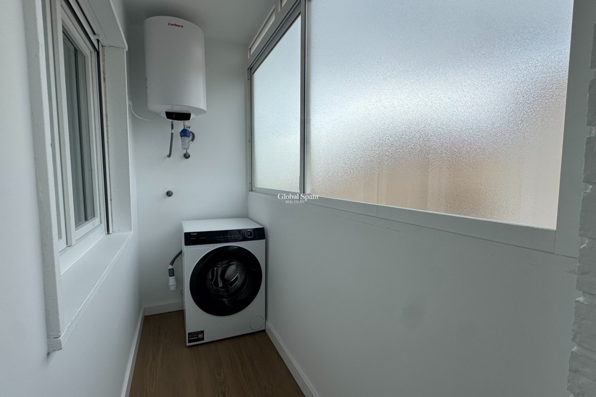 Wederverkoop - APPARTEMENT -
TORREVIEJA - Costa Blanca