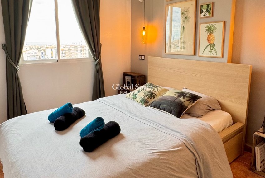 Wederverkoop - APPARTEMENT -
TORREVIEJA - Costa Blanca