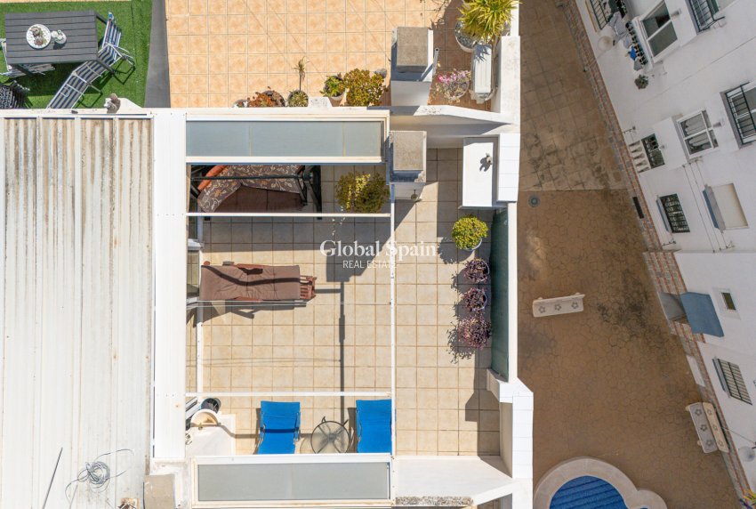 Wederverkoop - APPARTEMENT -
TORREVIEJA - Costa Blanca