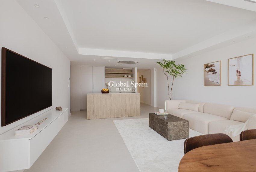 Wederverkoop - APPARTEMENT -
TORREVIEJA - Costa Blanca