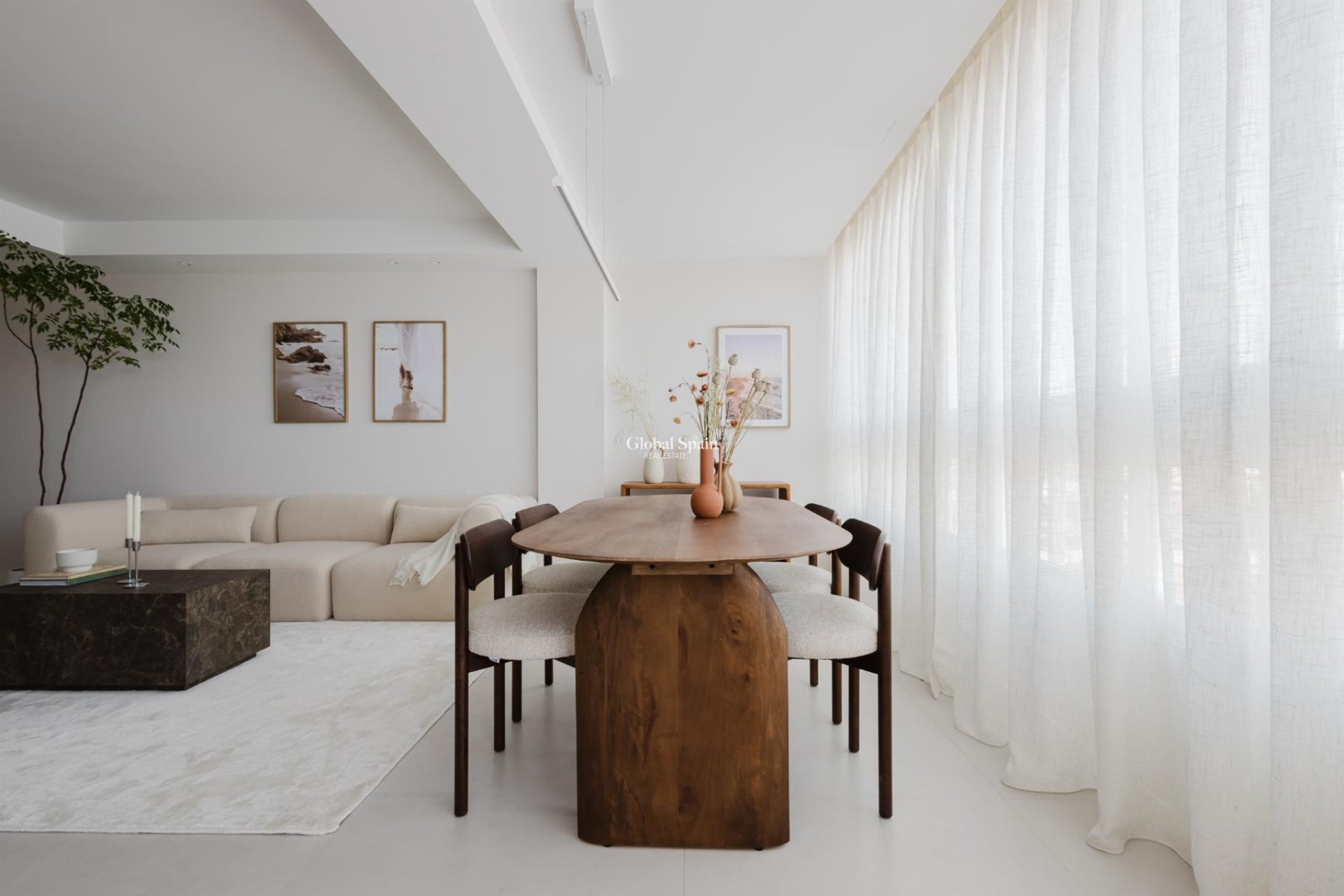Wederverkoop - APPARTEMENT -
TORREVIEJA - Costa Blanca