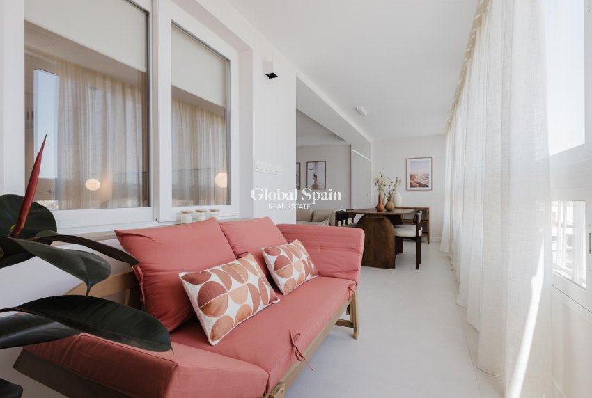 Wederverkoop - APPARTEMENT -
TORREVIEJA - Costa Blanca