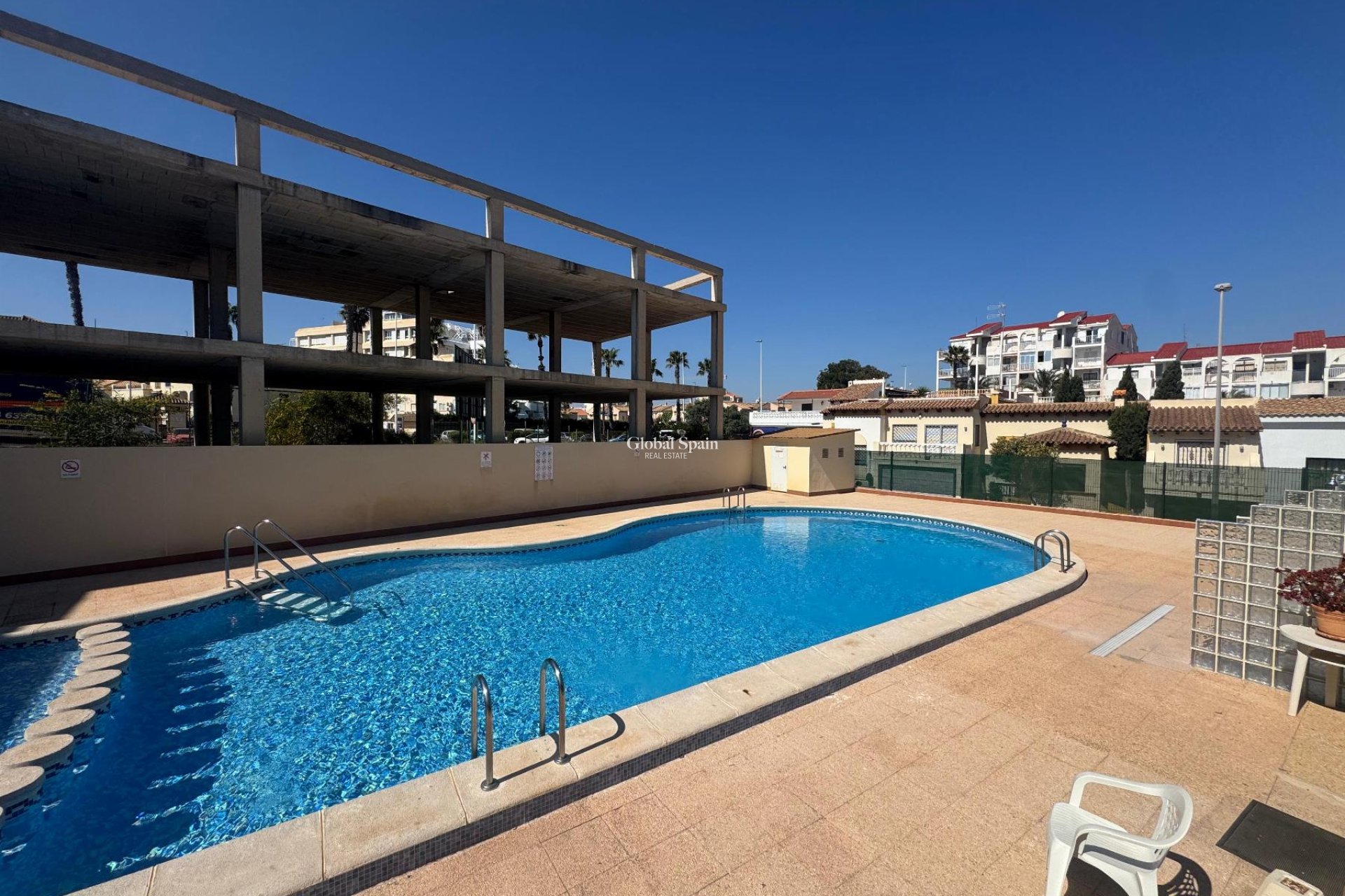 Wederverkoop - APPARTEMENT -
TORREVIEJA - Costa Blanca