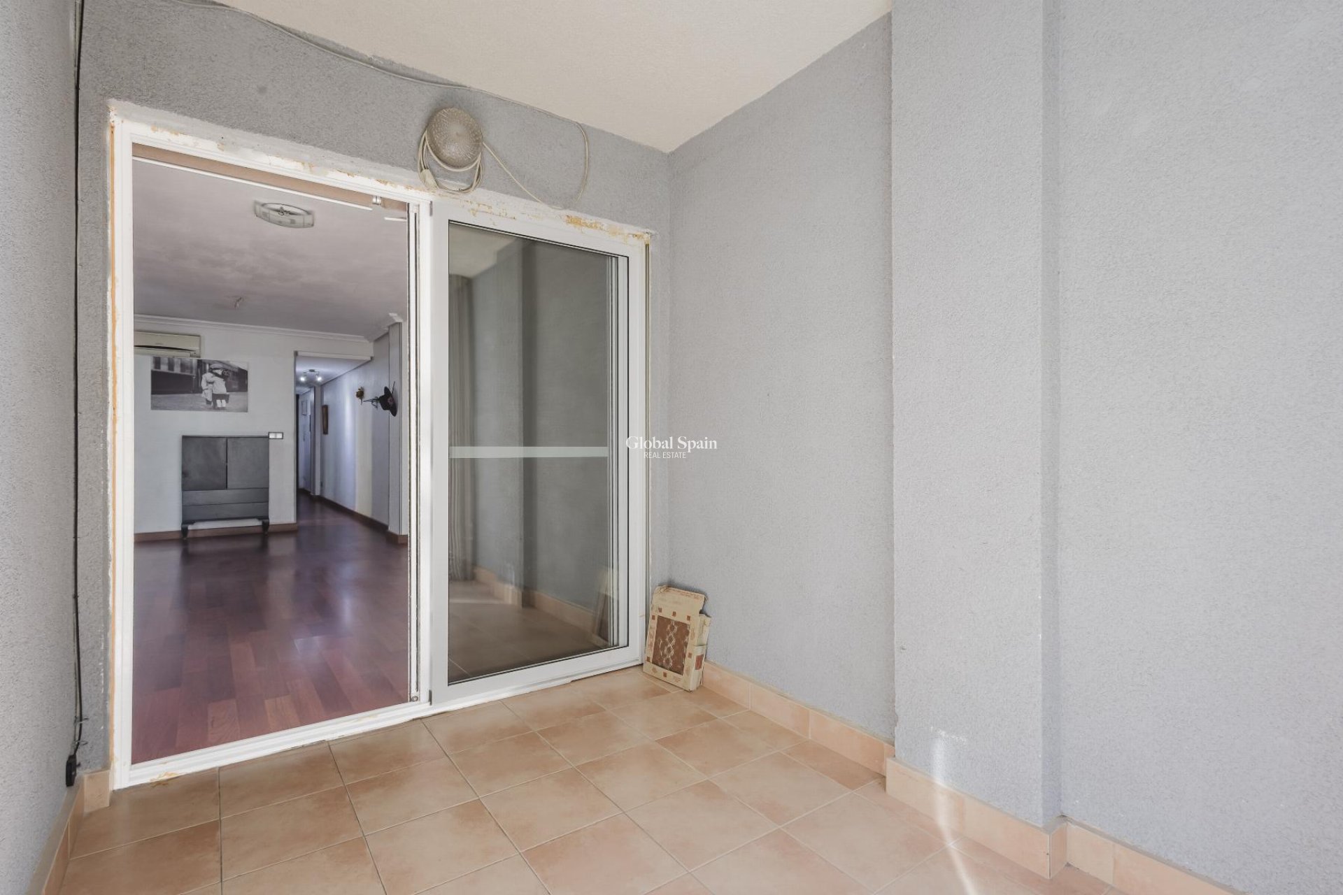 Wederverkoop - APPARTEMENT -
TORREVIEJA - Costa Blanca