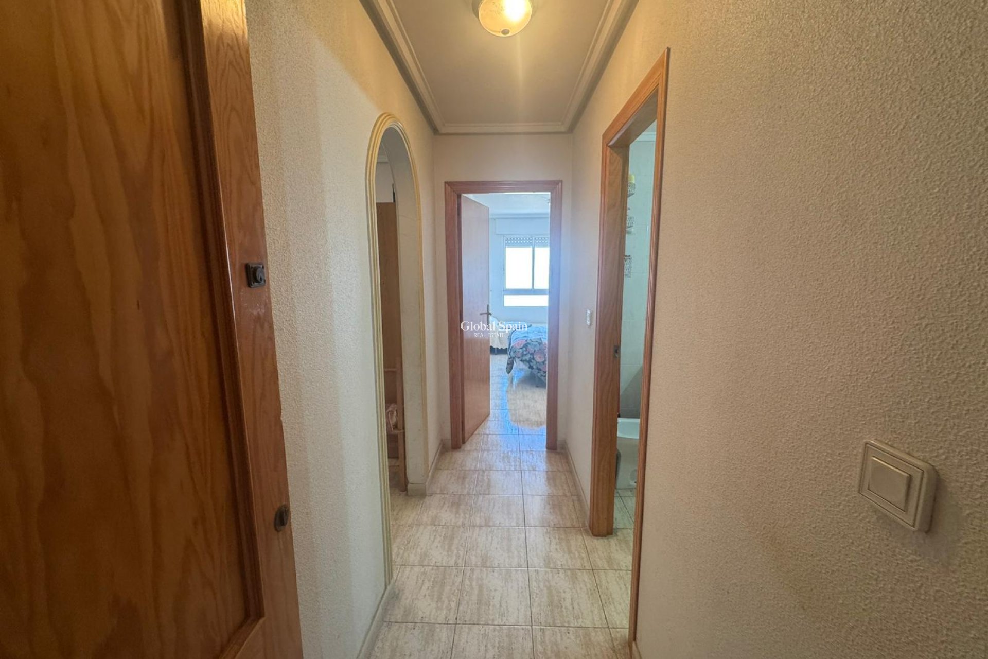 Wederverkoop - APPARTEMENT -
TORREVIEJA - Costa Blanca
