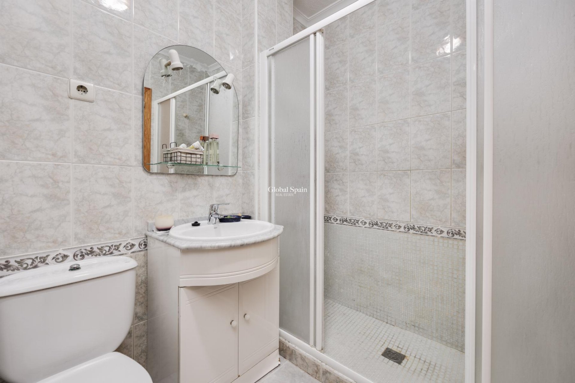 Wederverkoop - APPARTEMENT -
TORREVIEJA - Costa Blanca