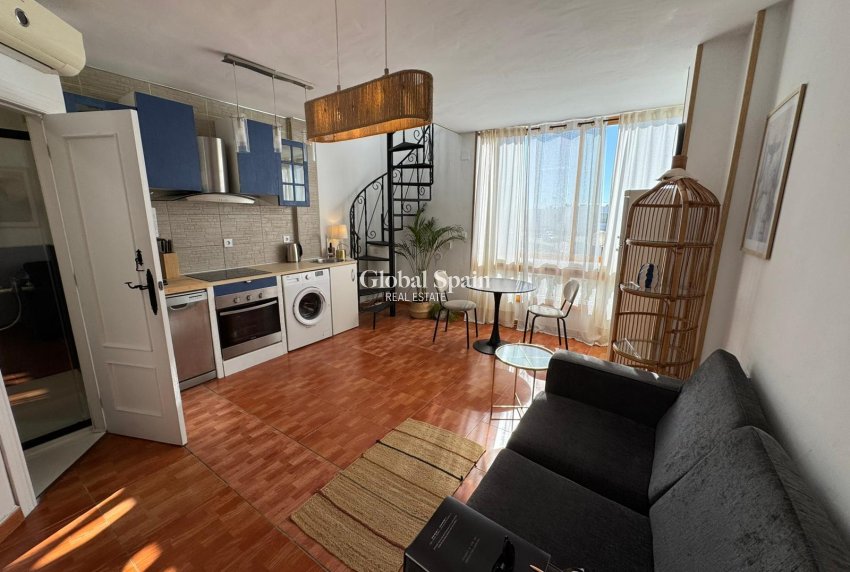Wederverkoop - APPARTEMENT -
TORREVIEJA - Costa Blanca