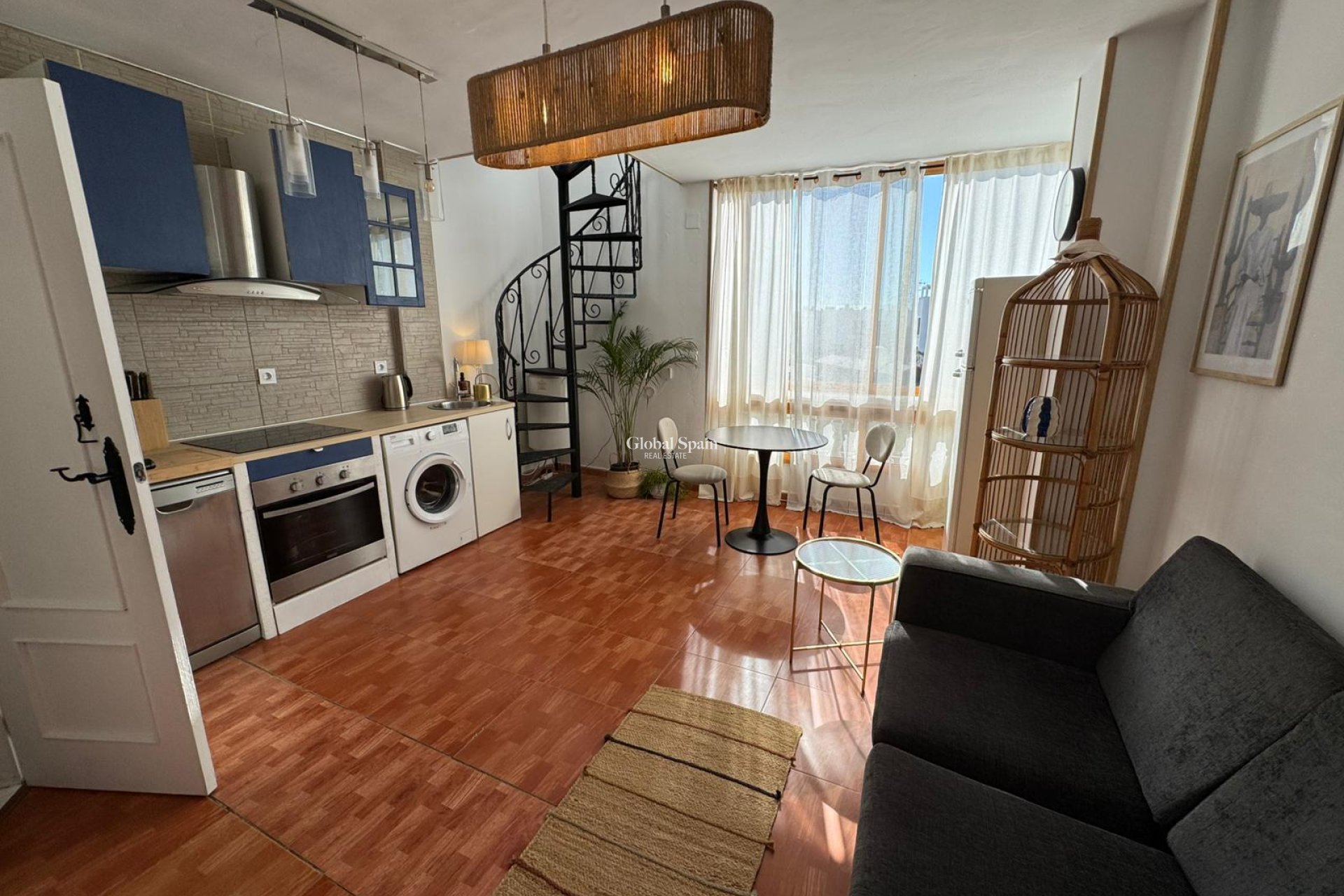 Wederverkoop - APPARTEMENT -
TORREVIEJA - Costa Blanca