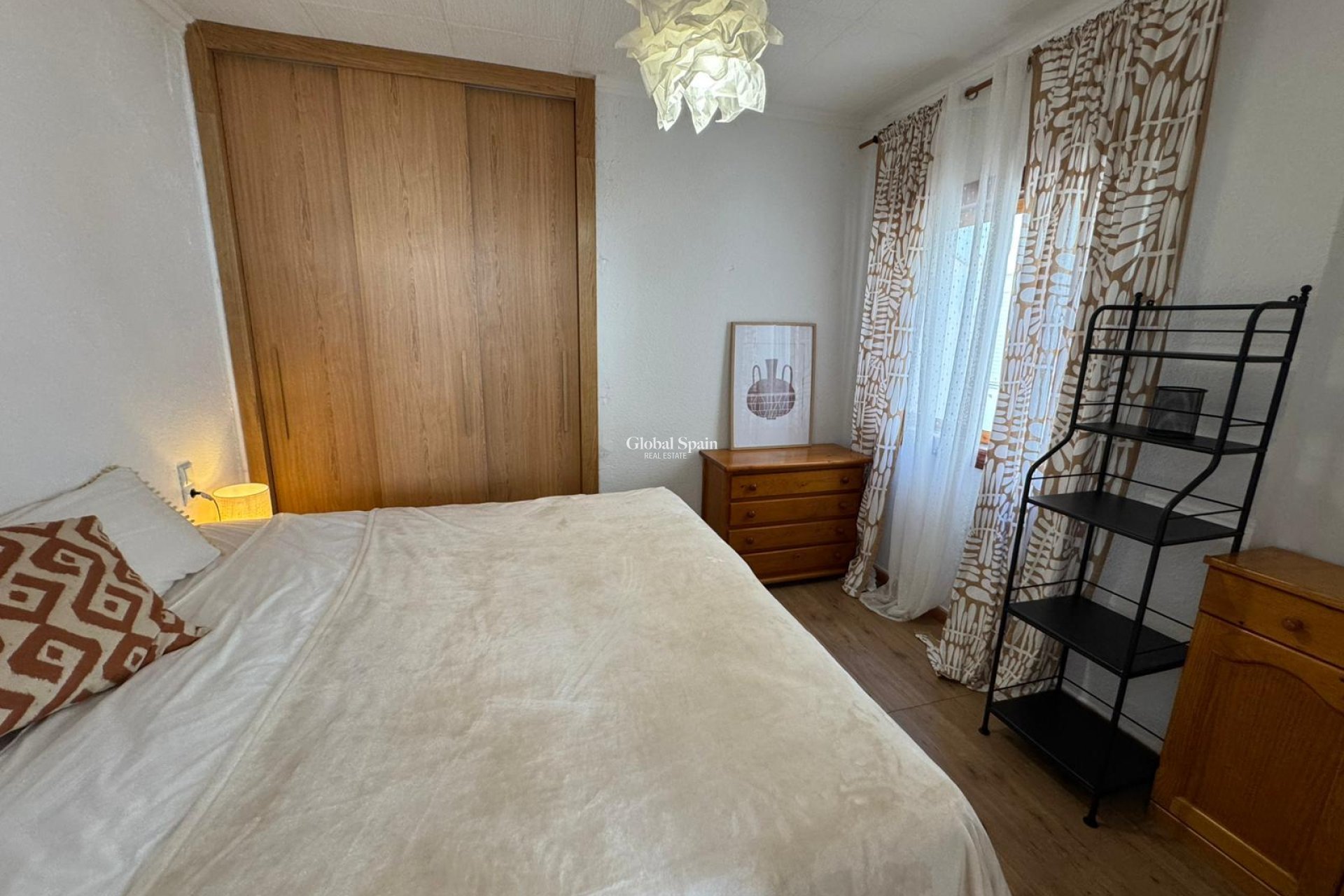 Wederverkoop - APPARTEMENT -
TORREVIEJA - Costa Blanca