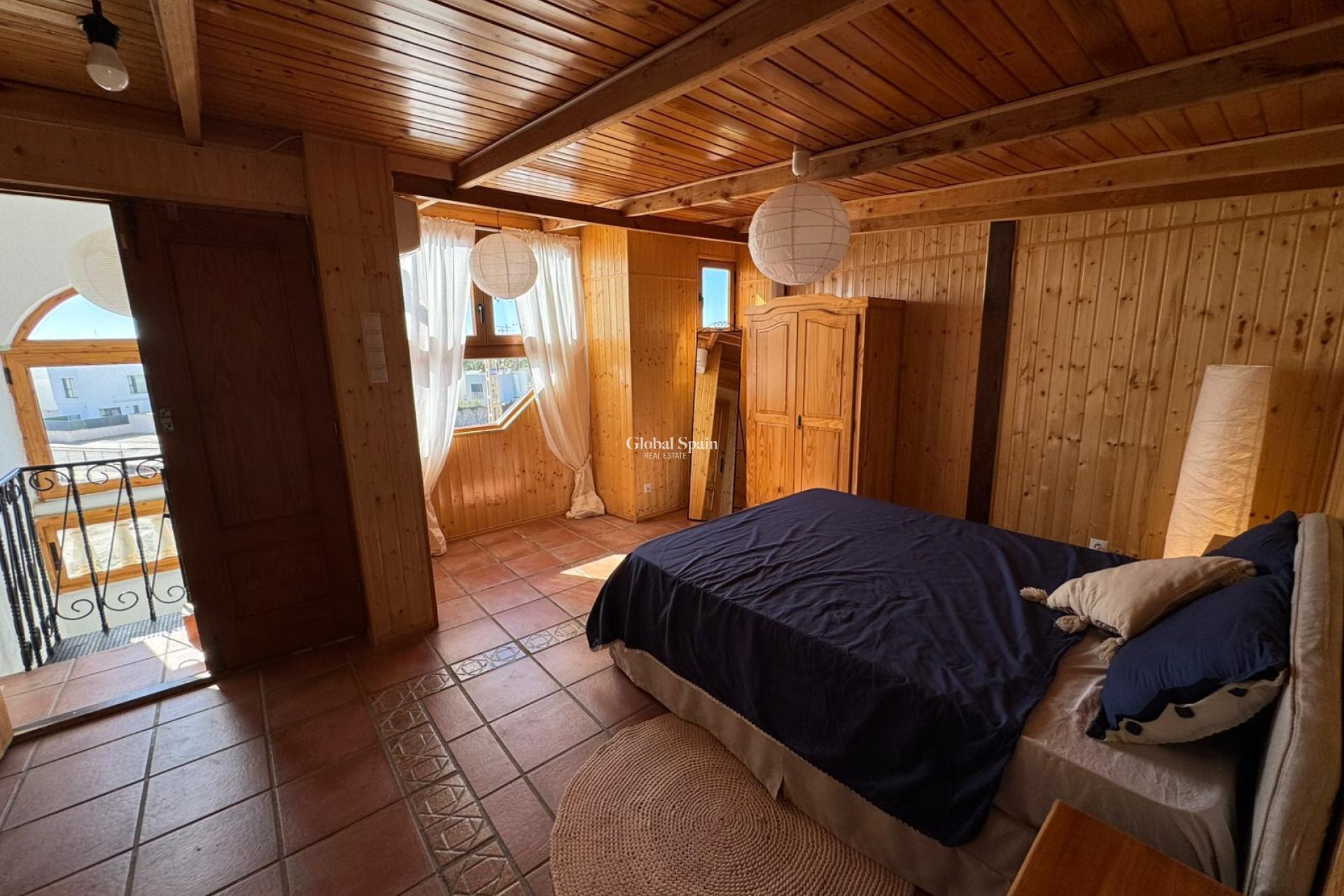 Wederverkoop - APPARTEMENT -
TORREVIEJA - Costa Blanca
