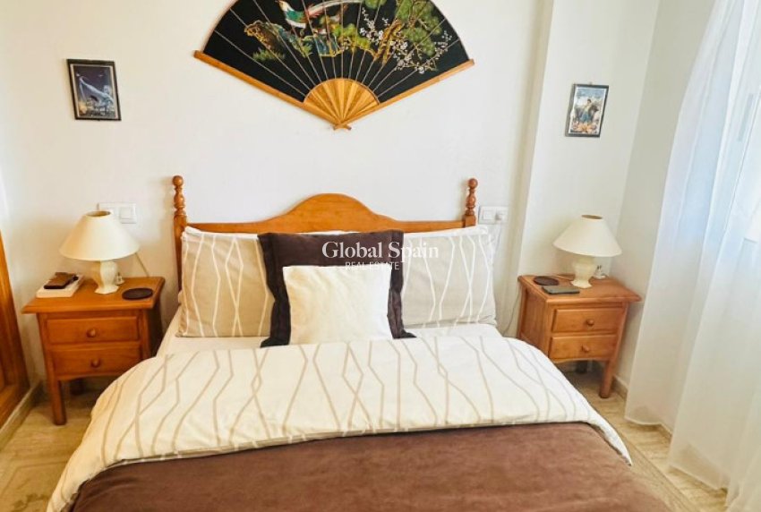 Wederverkoop - APPARTEMENT -
TORREVIEJA - Costa Blanca