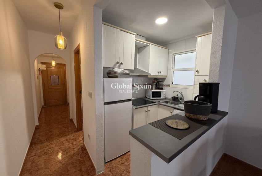 Wederverkoop - APPARTEMENT -
TORREVIEJA - Costa Blanca