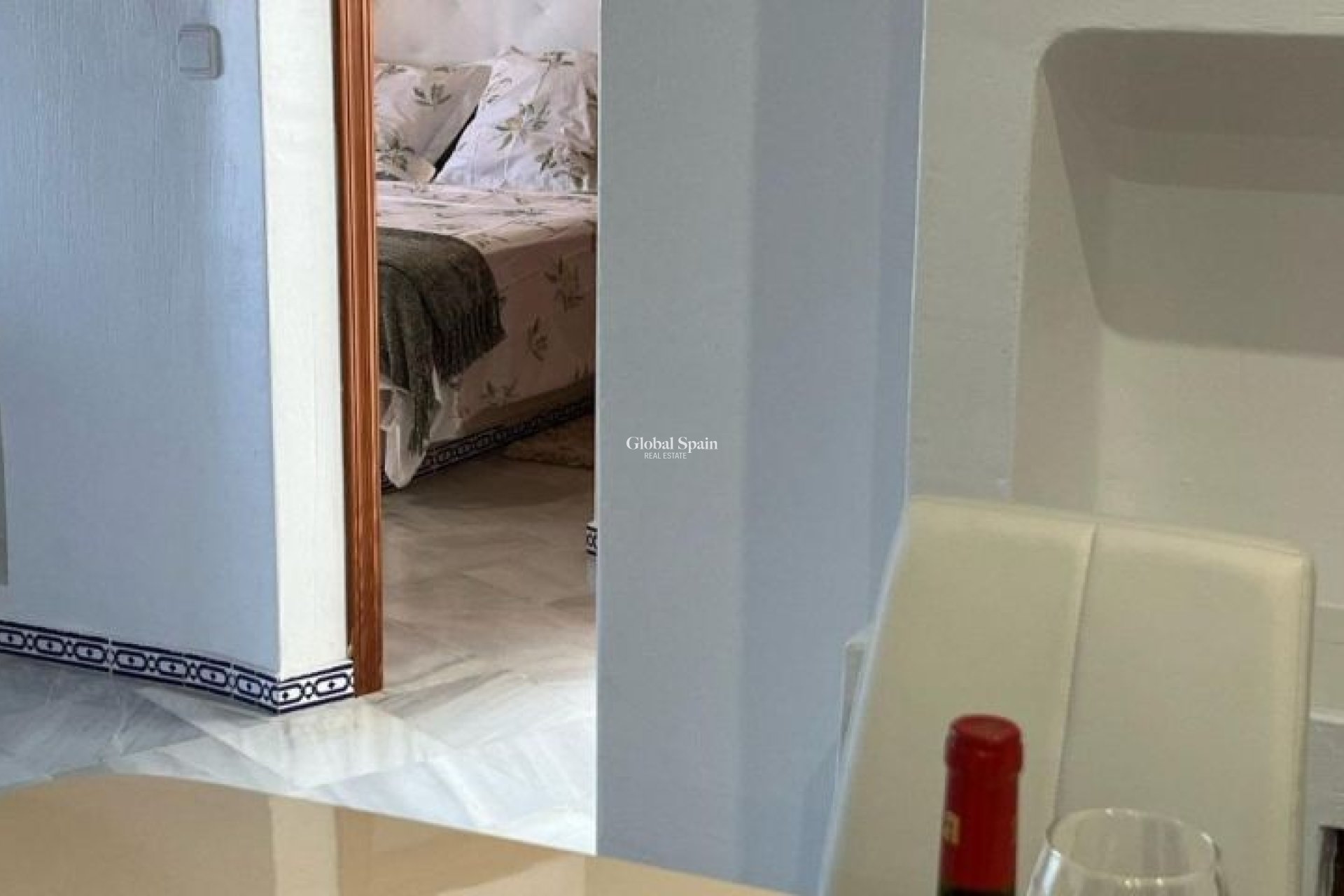 Wederverkoop - APPARTEMENT -
TORREVIEJA - Costa Blanca