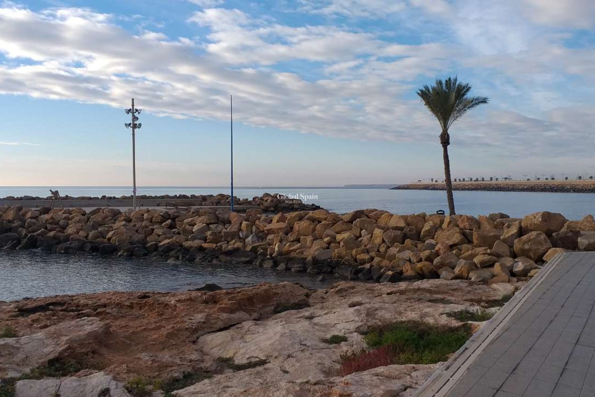 Wederverkoop - APPARTEMENT -
TORREVIEJA - Costa Blanca