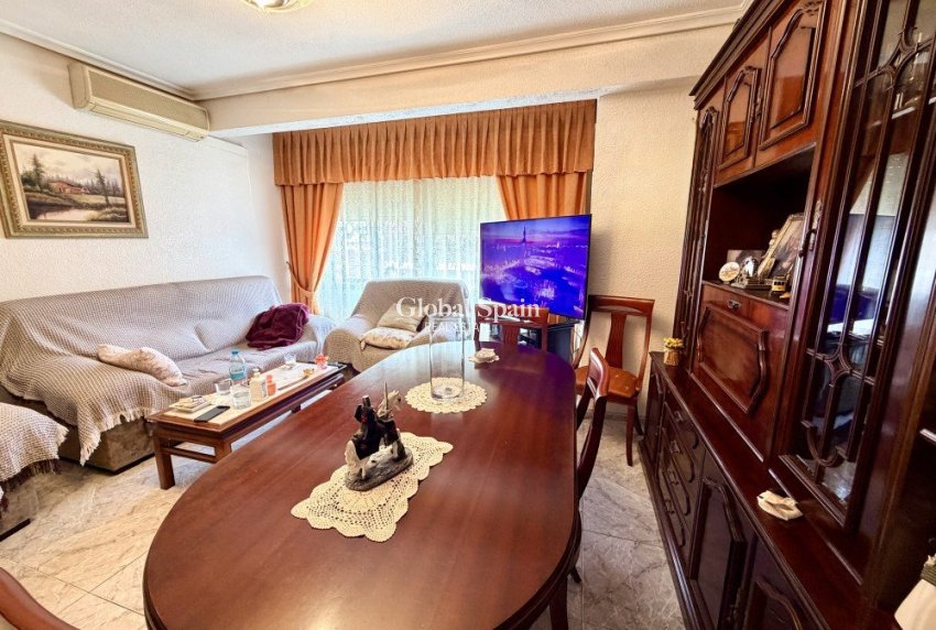 Wederverkoop - APPARTEMENT -
TORREVIEJA - Costa Blanca