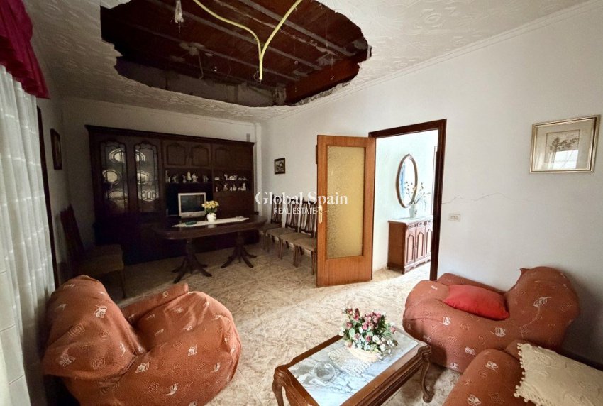 Wederverkoop - APPARTEMENT -
TORREVIEJA - Costa Blanca