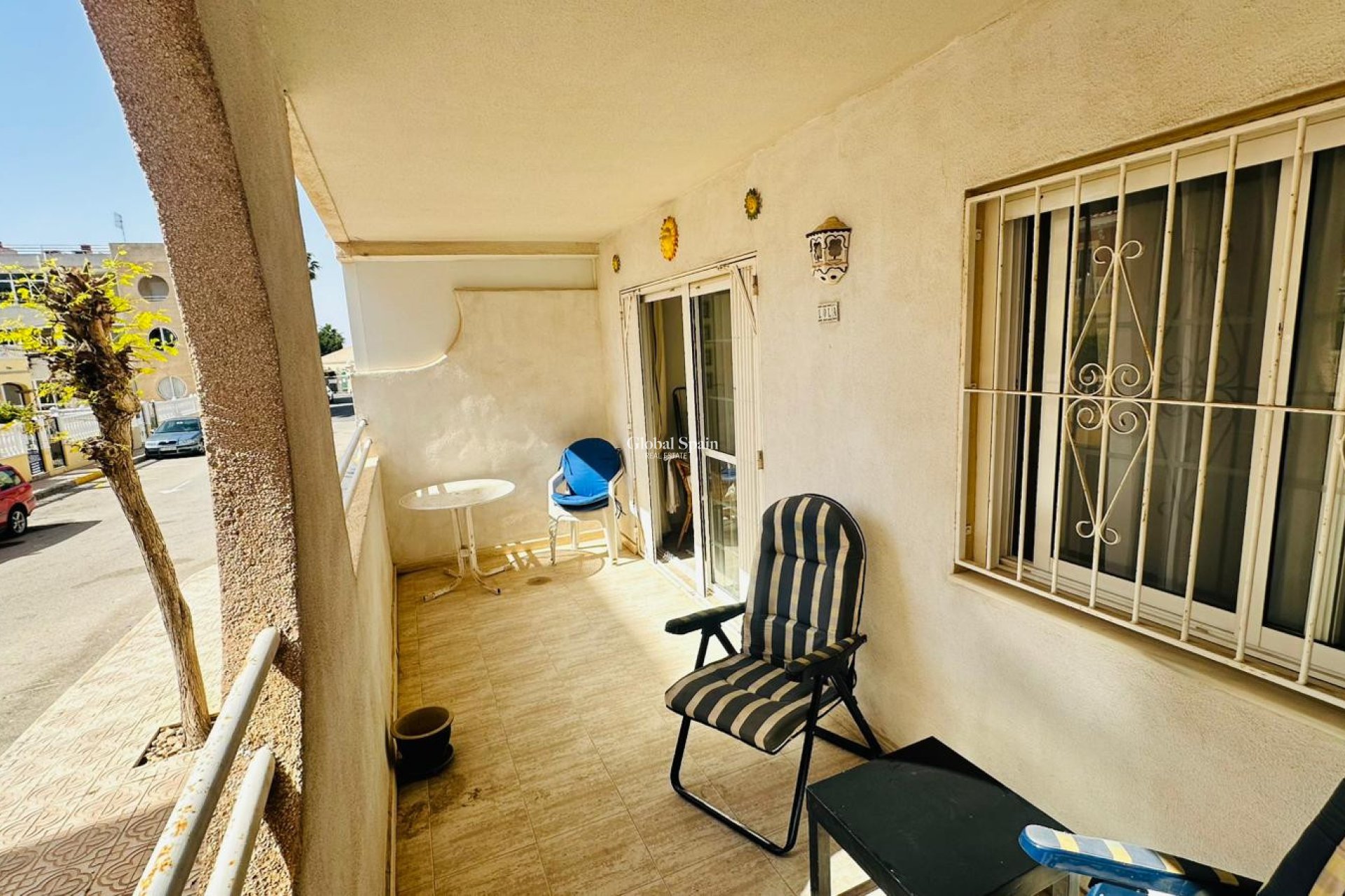 Wederverkoop - APPARTEMENT -
TORREVIEJA - Costa Blanca