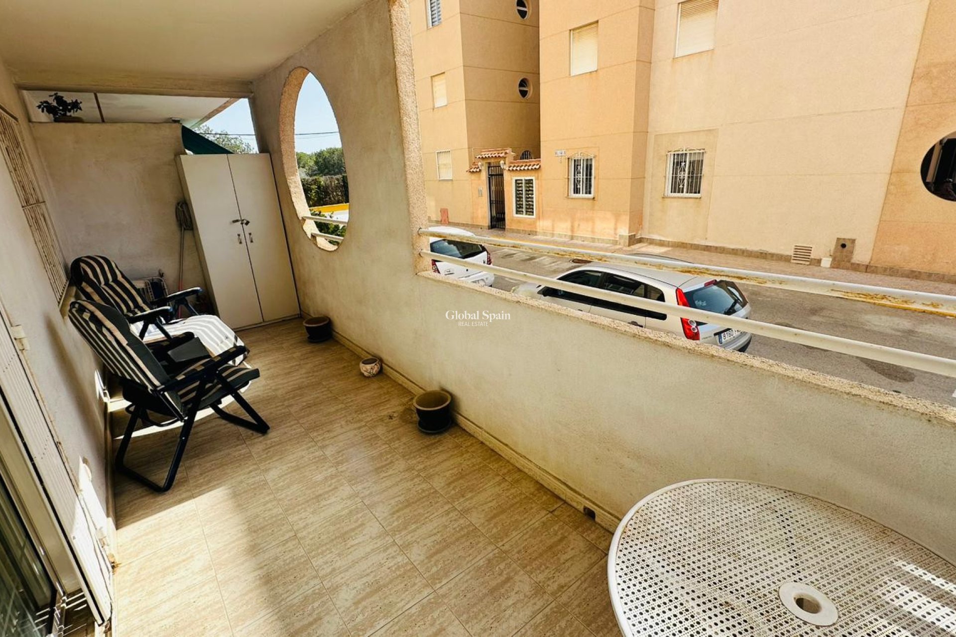 Wederverkoop - APPARTEMENT -
TORREVIEJA - Costa Blanca