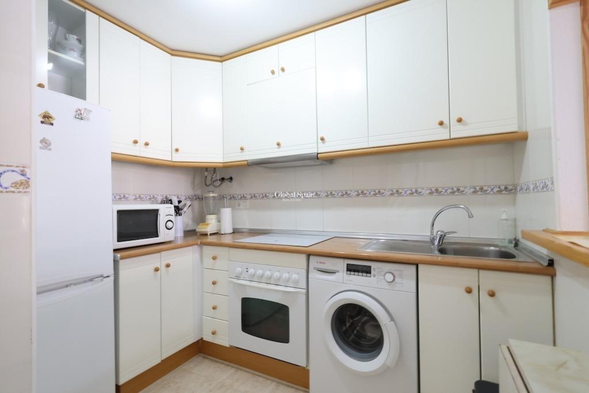 Wederverkoop - APPARTEMENT -
TORREVIEJA - Costa Blanca