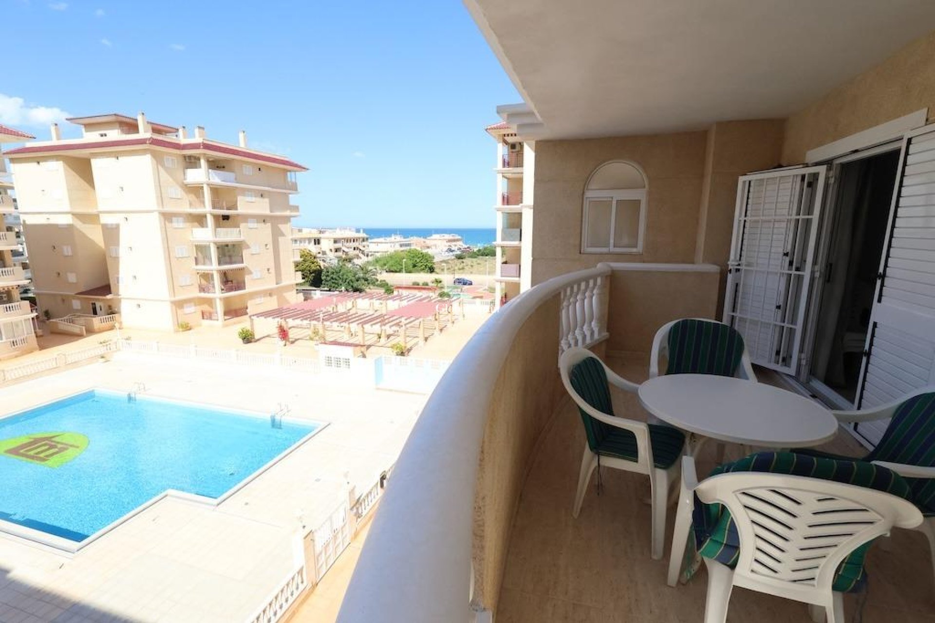 Wederverkoop - APPARTEMENT -
TORREVIEJA - Costa Blanca