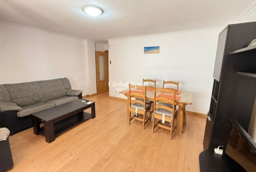 Wederverkoop - APPARTEMENT -
TORREVIEJA - Costa Blanca