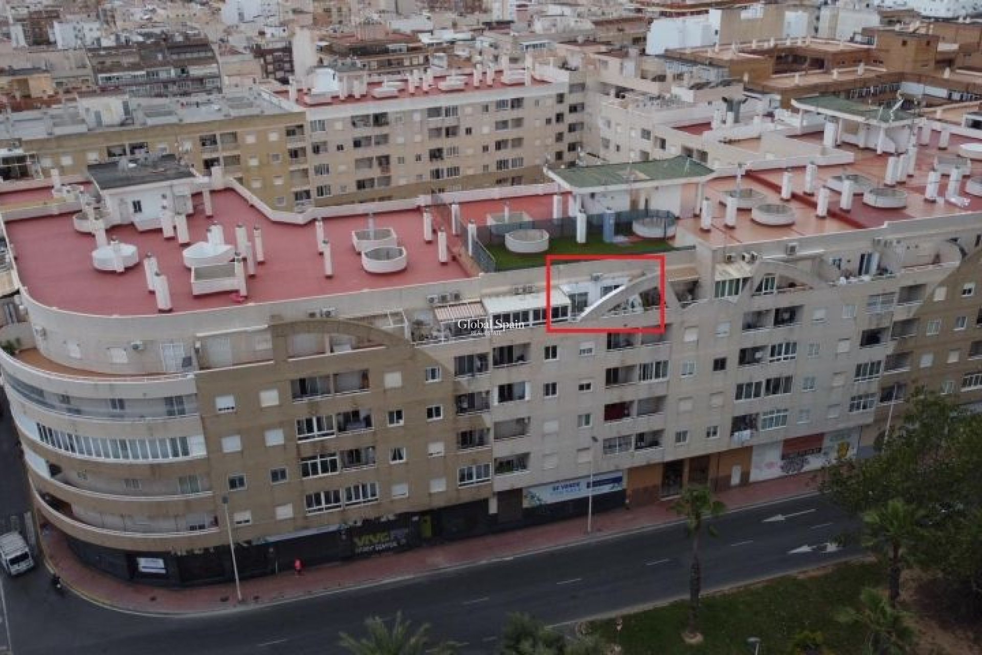 Wederverkoop - APPARTEMENT -
TORREVIEJA - Costa Blanca