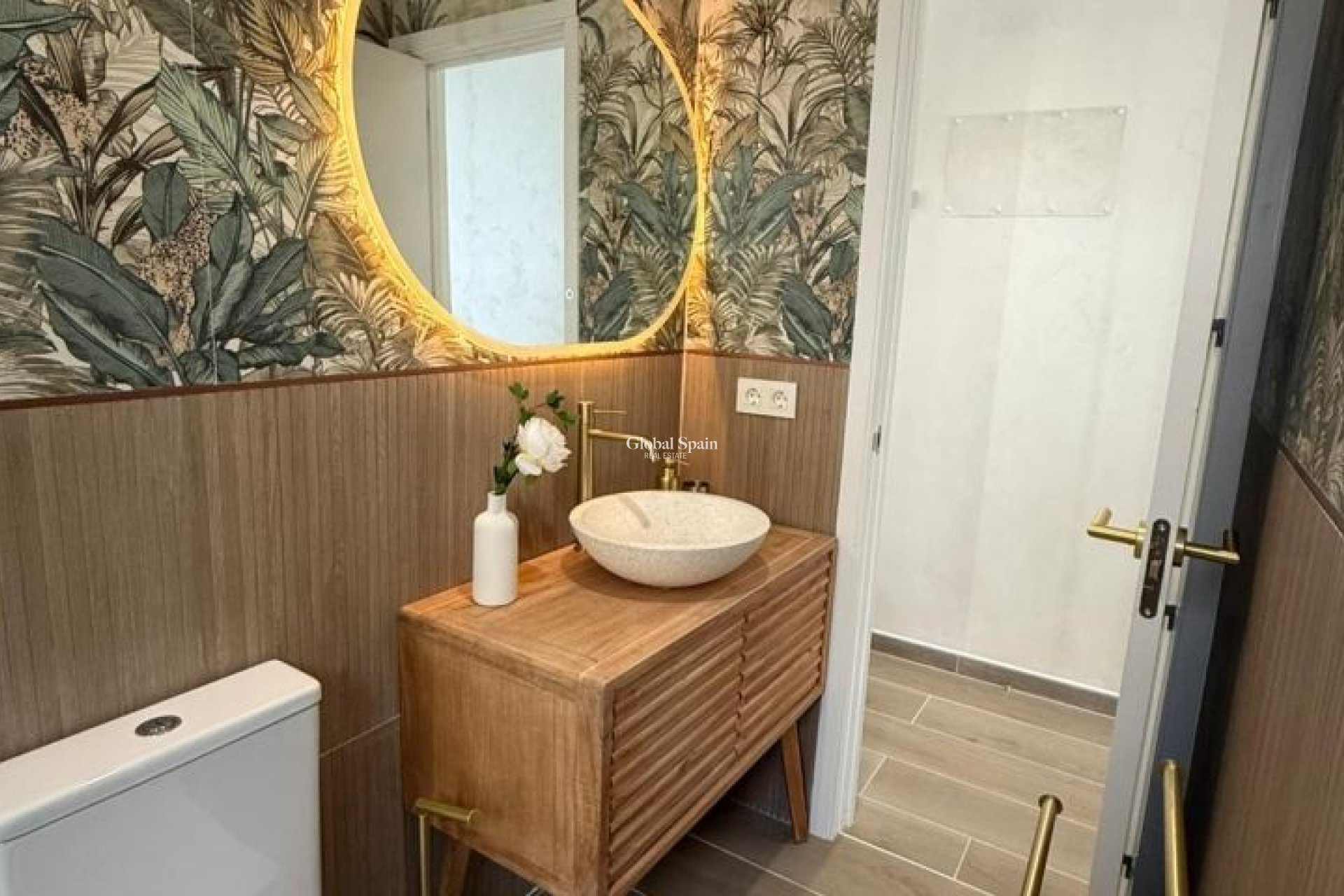 Wederverkoop - APPARTEMENT -
TORREVIEJA - Costa Blanca