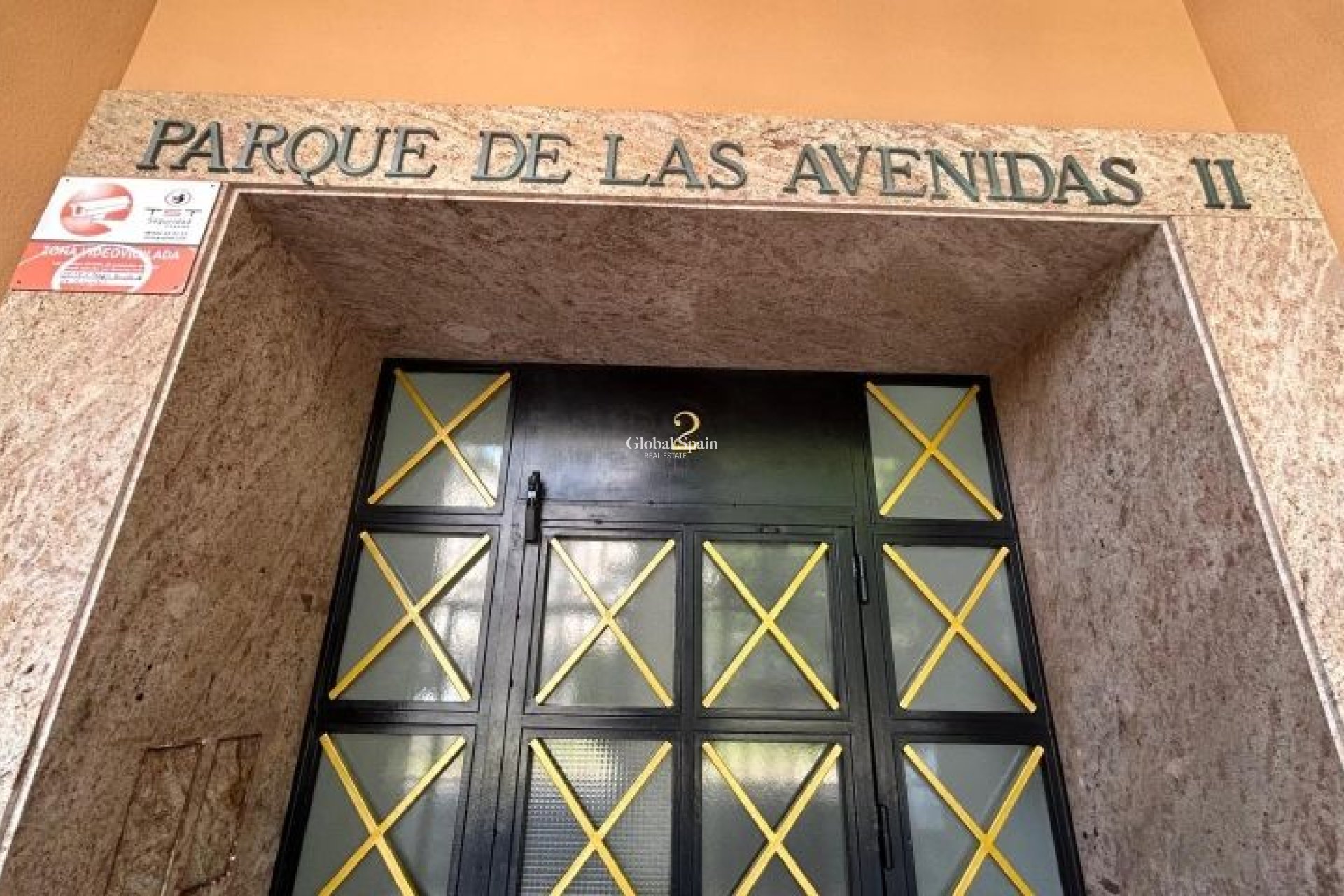Wederverkoop - APPARTEMENT -
TORREVIEJA - Costa Blanca
