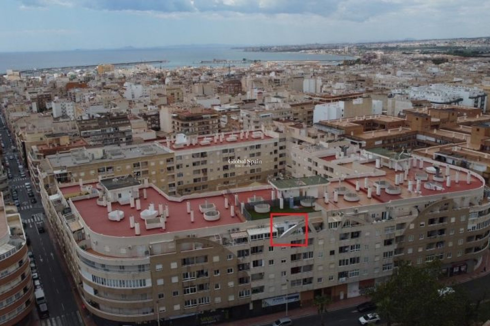 Wederverkoop - APPARTEMENT -
TORREVIEJA - Costa Blanca