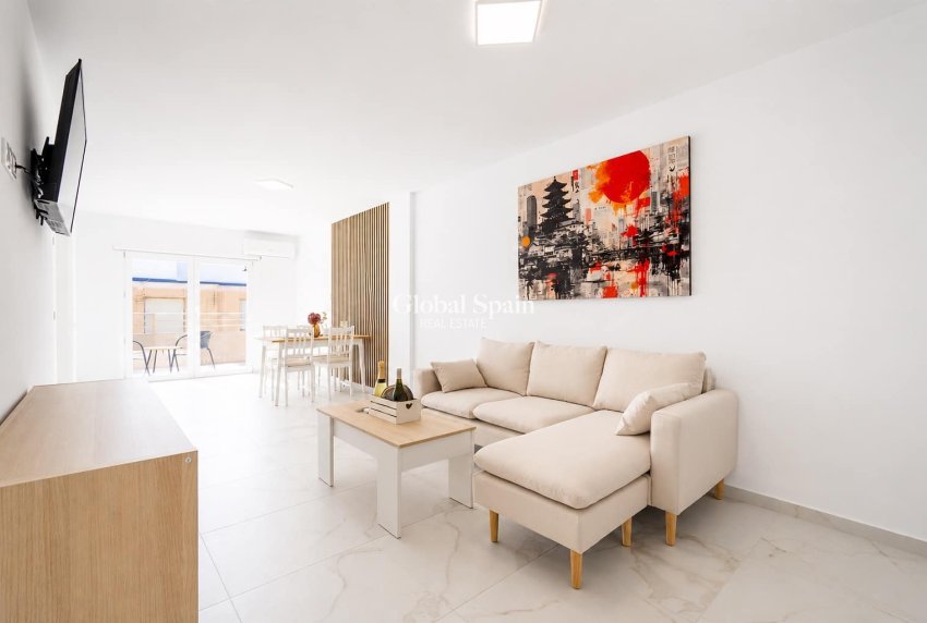 Wederverkoop - APPARTEMENT -
TORREVIEJA - Costa Blanca