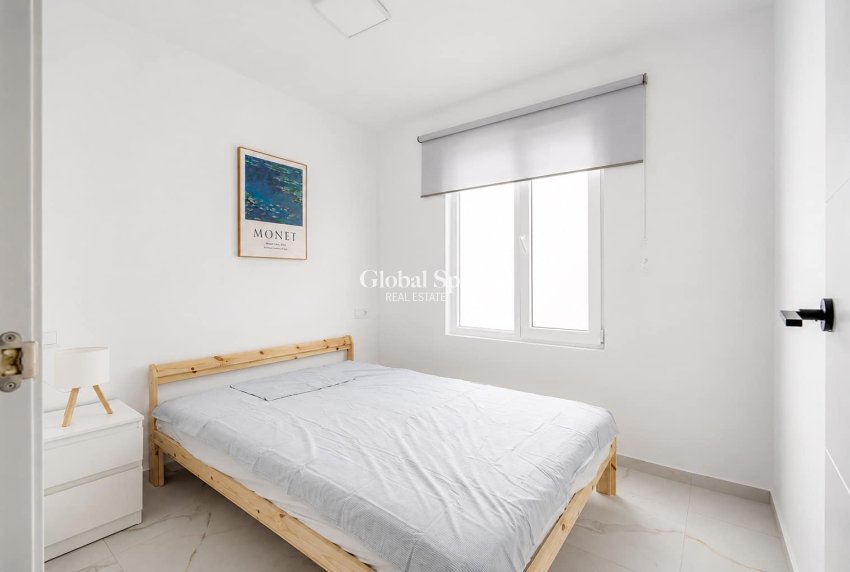 Wederverkoop - APPARTEMENT -
TORREVIEJA - Costa Blanca