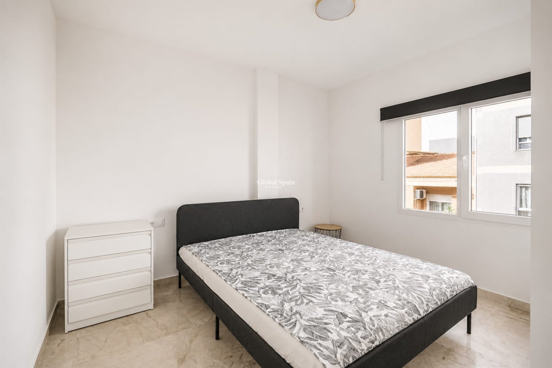 Wederverkoop - APPARTEMENT -
TORREVIEJA - Costa Blanca