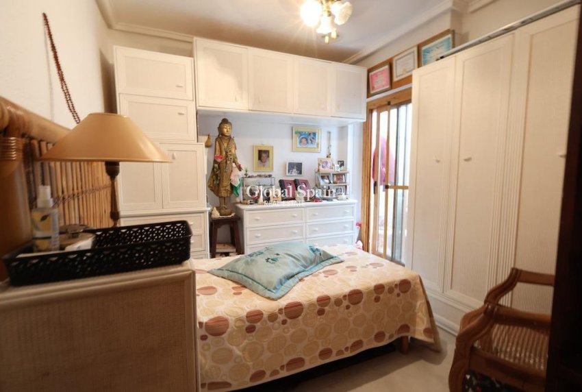 Wederverkoop - APPARTEMENT -
TORREVIEJA - Costa Blanca