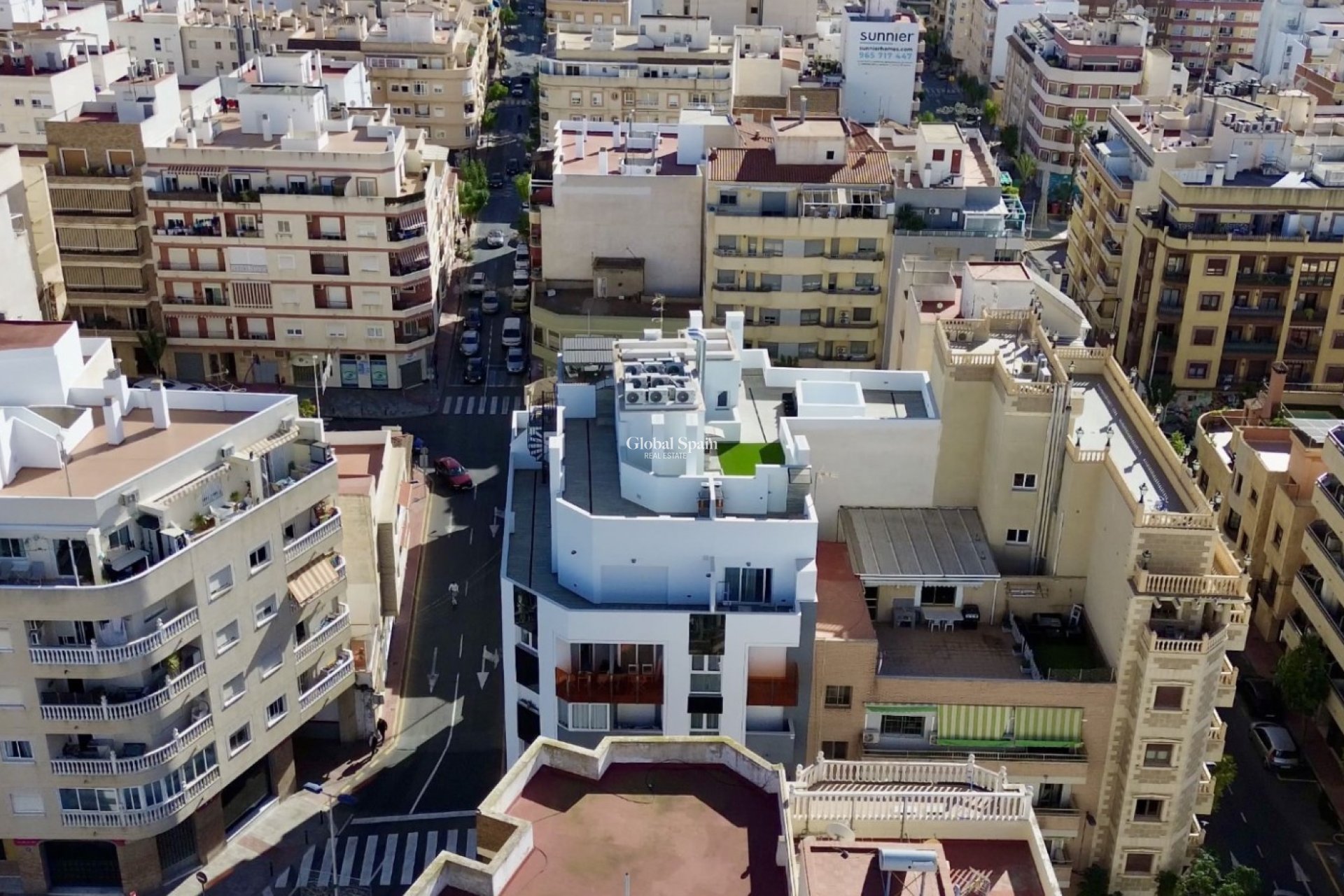 Wederverkoop - APPARTEMENT -
TORREVIEJA - Costa Blanca