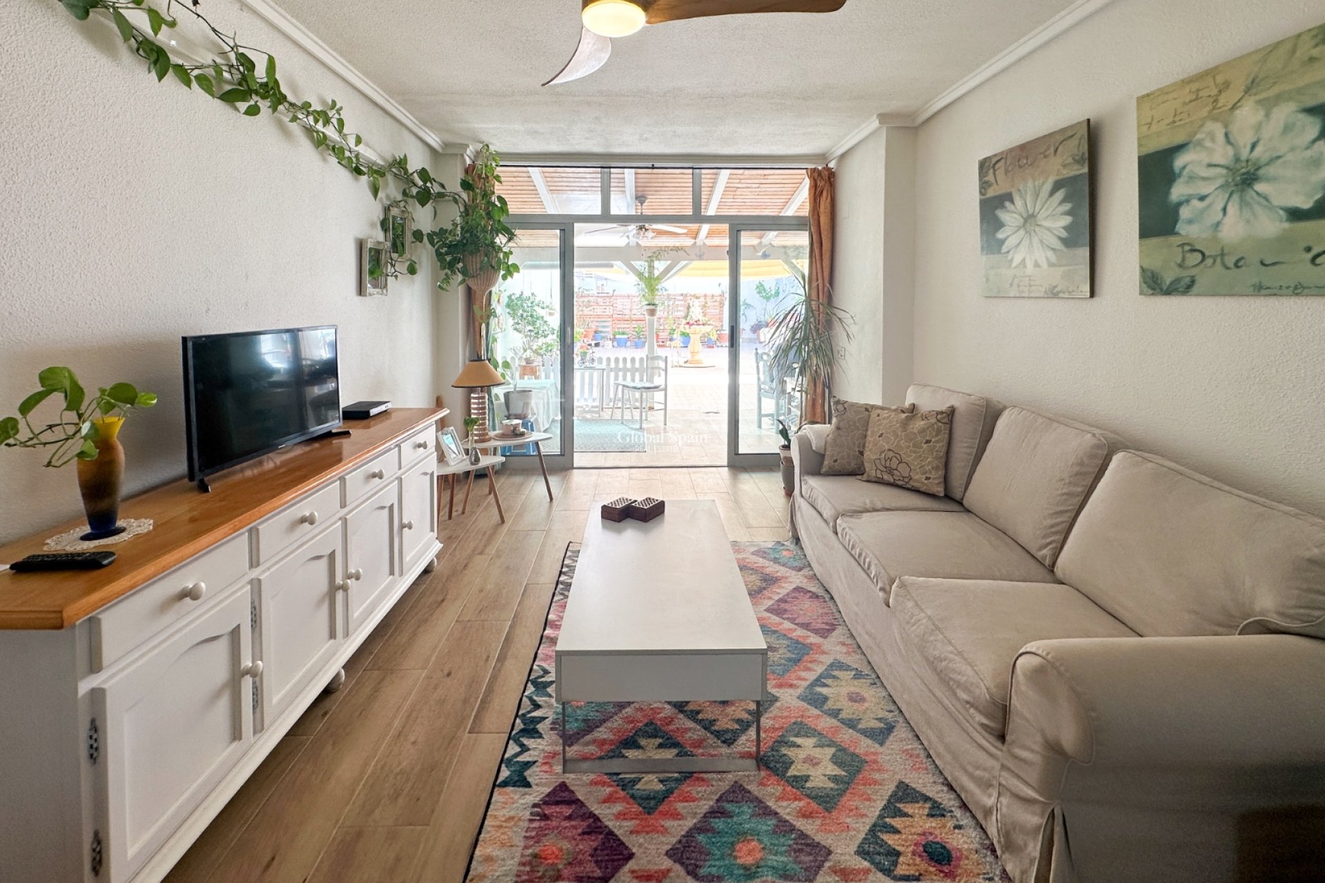 Wederverkoop - APPARTEMENT -
TORREVIEJA - Costa Blanca