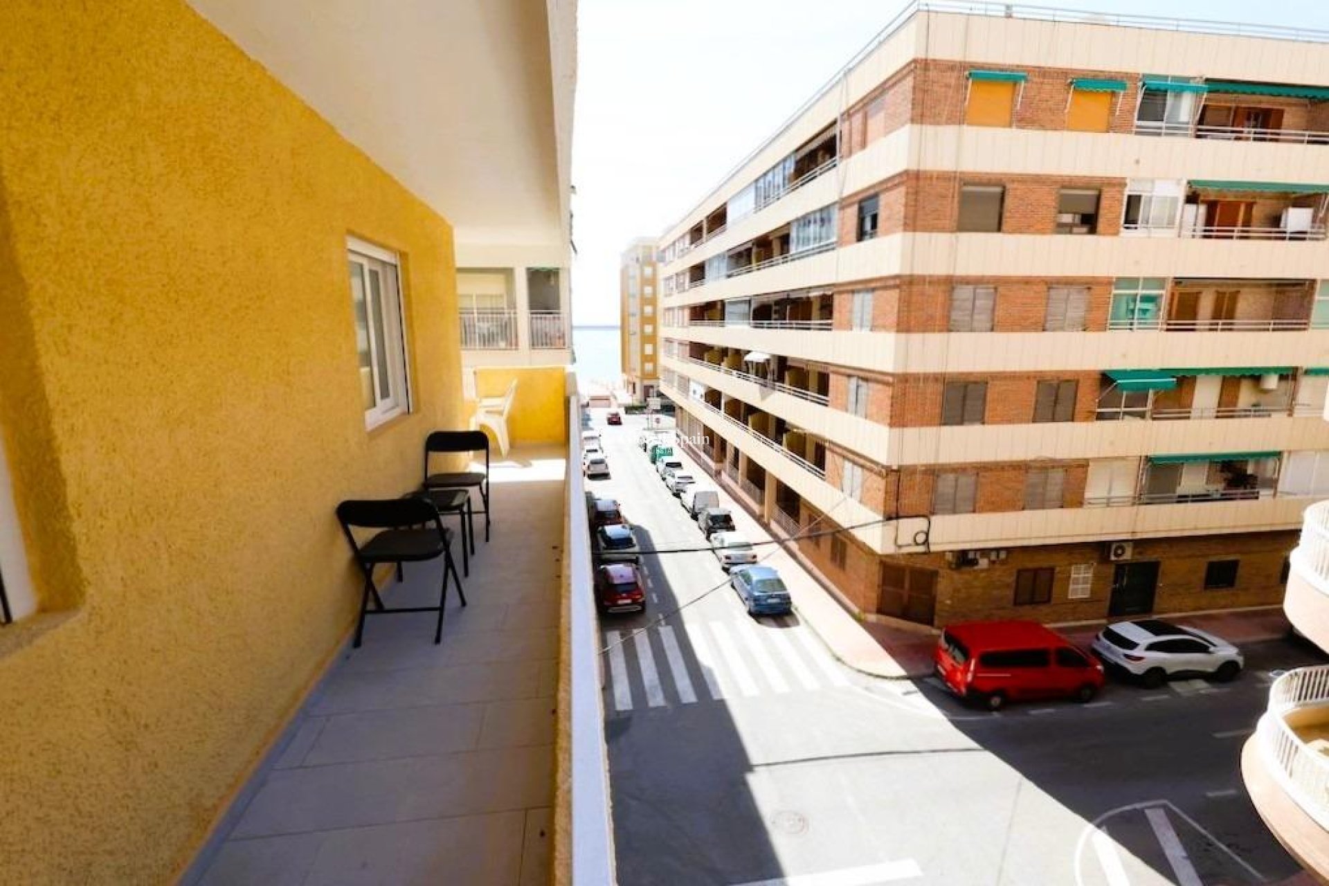 Wederverkoop - APPARTEMENT -
TORREVIEJA - Costa Blanca