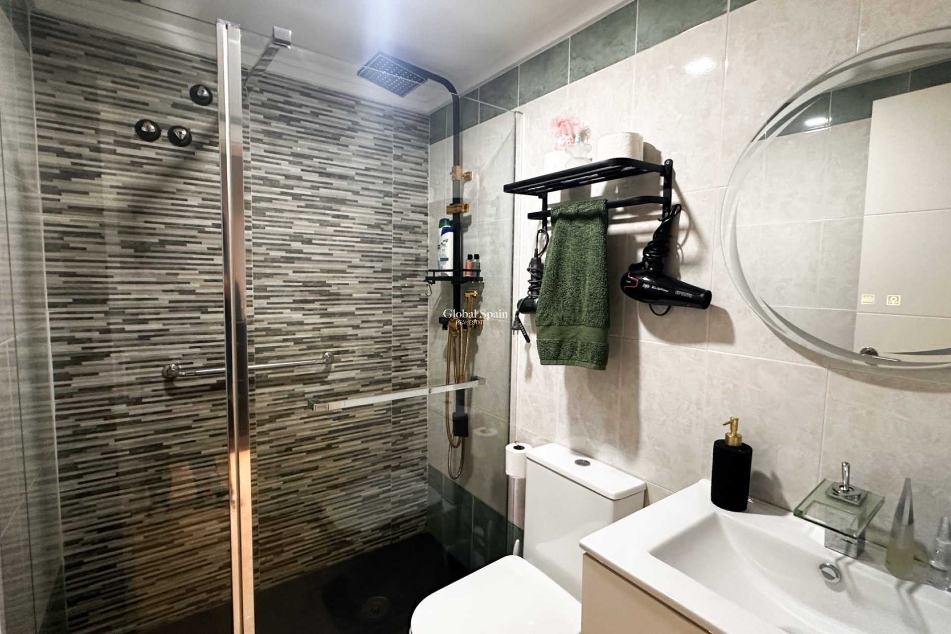 Wederverkoop - APPARTEMENT -
TORREVIEJA - Costa Blanca